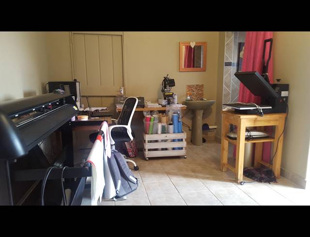 4 BEDROOM HOUSE RENTED IN ILLOVO GLEN